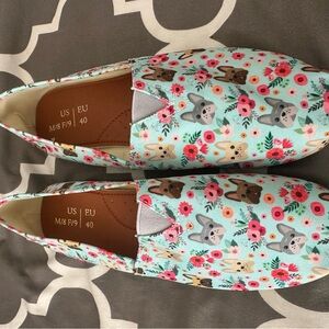 NIB super cute dog shoes women’s size 9